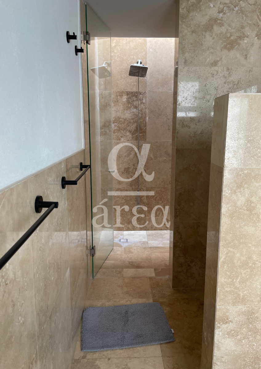Moderna Casa en Venta cerca de Monte Líbano - en Lomas de Tecamachalco