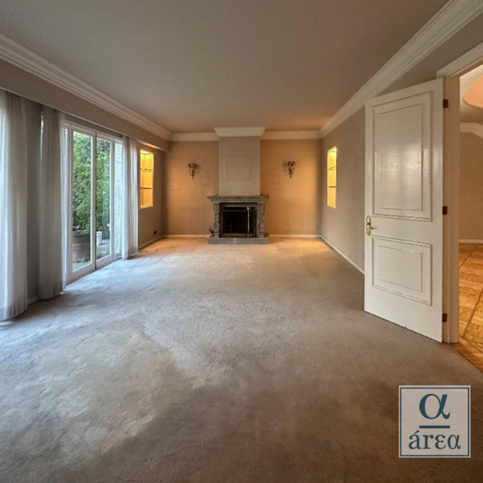 Residencia en Renta y/o Venta en Bosque de las Lomas