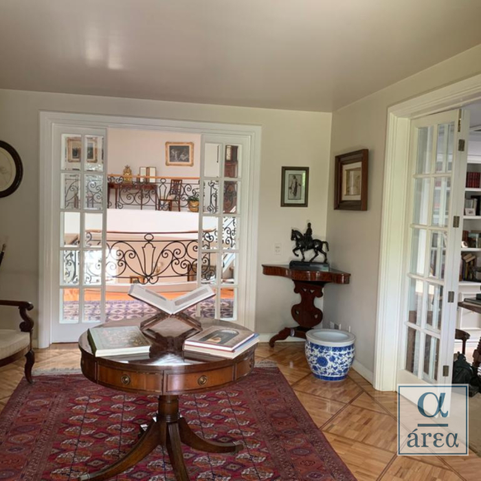 Residencia en Renta y/o Venta en Bosque de las Lomas