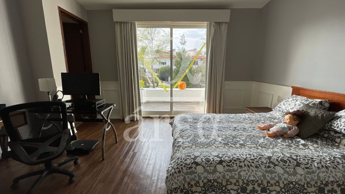 Casa en Condominio Horizontal Lomas de las Palmas en Renta y Venta
