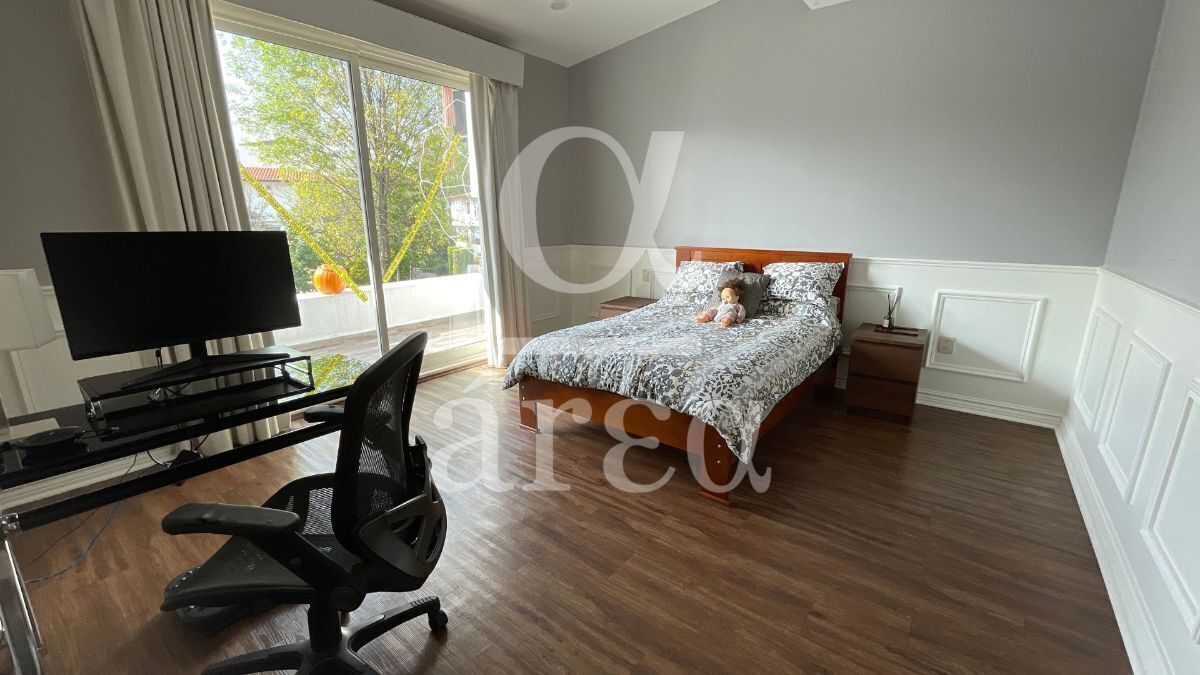 Casa en Condominio Horizontal Lomas de las Palmas en Renta y Venta