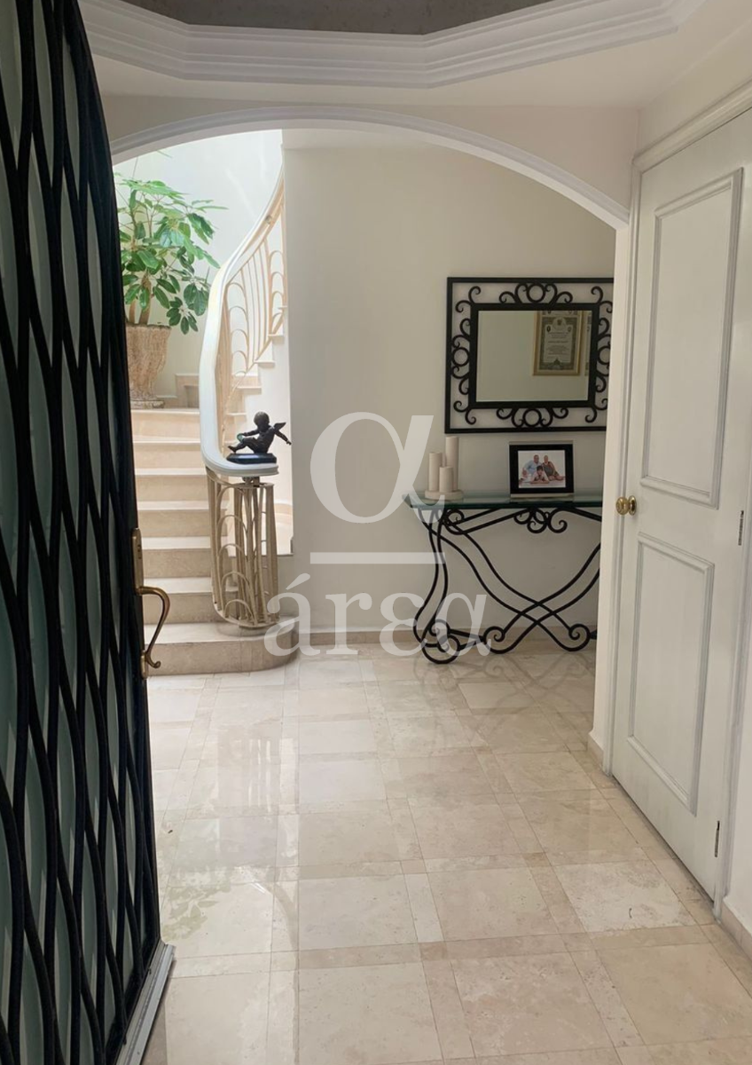 Casa en Condominio en Lomas de Tecamachalco en Venta