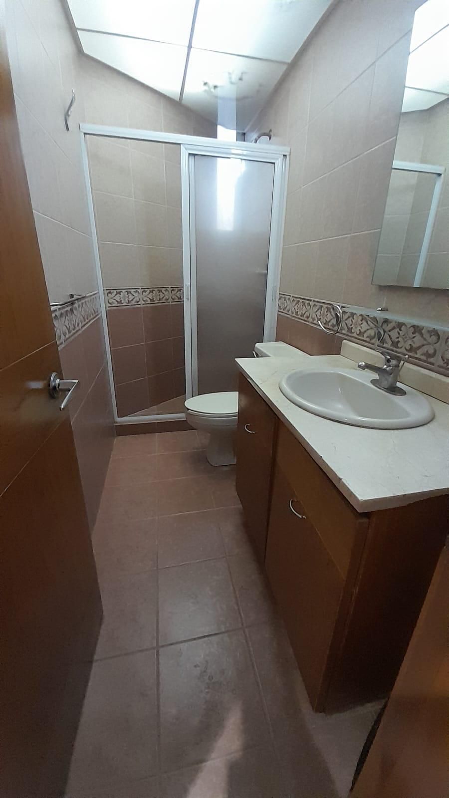 en venta departamento en la del valle