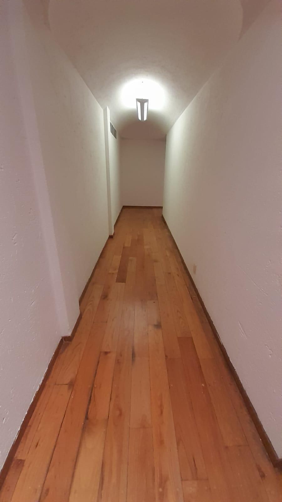 en venta departamento en la del valle