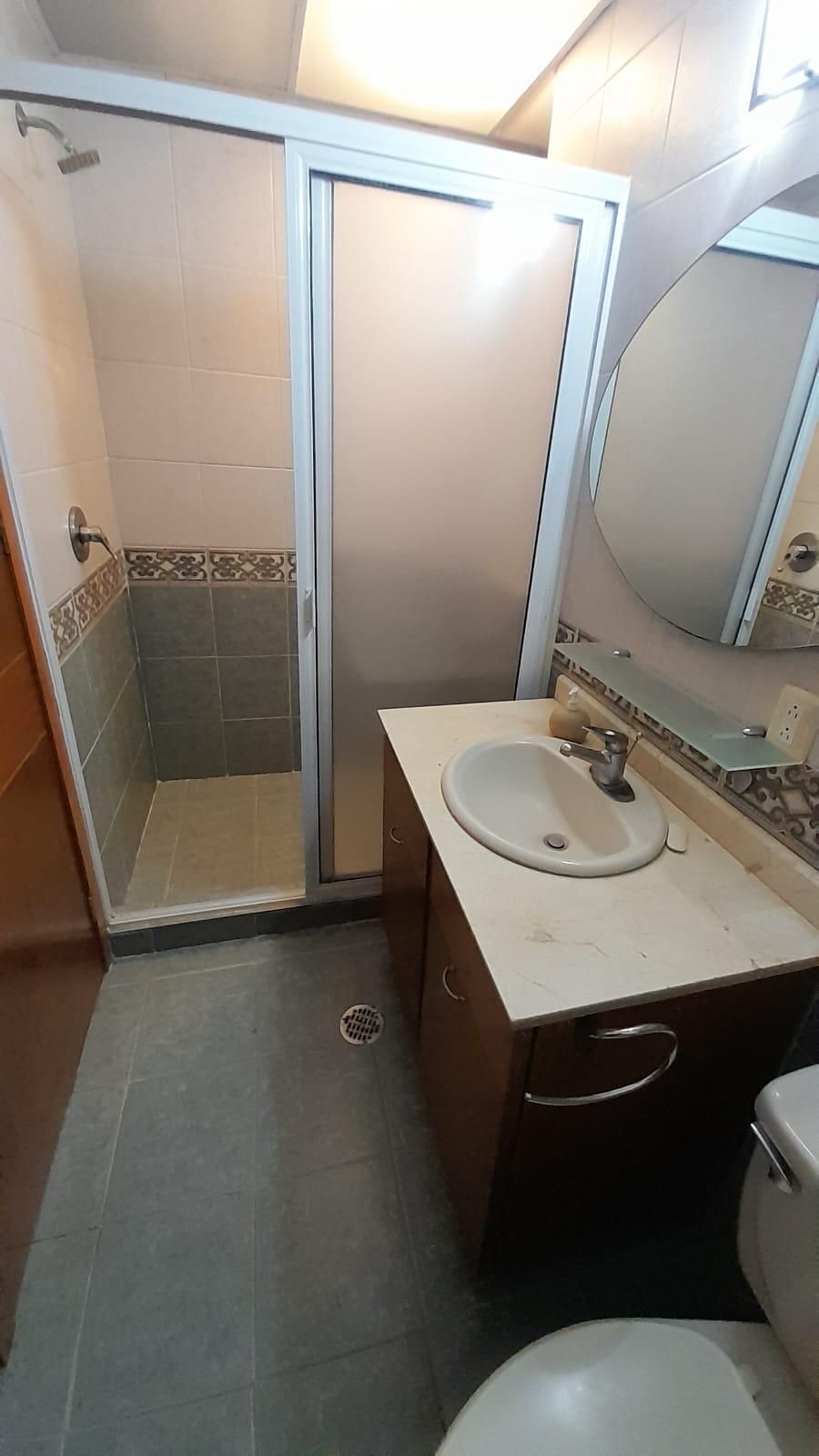 en venta departamento en la del valle