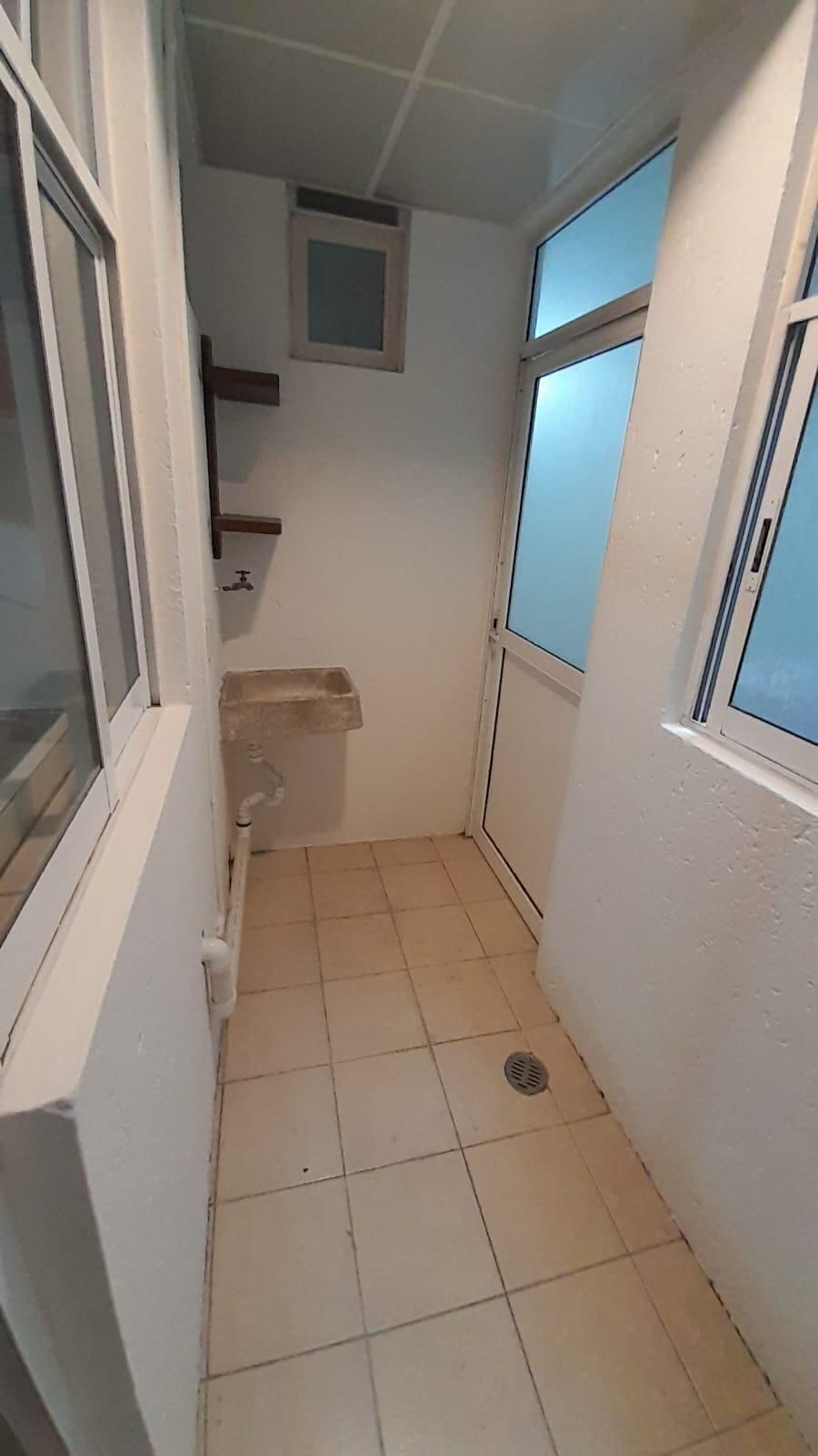 en venta departamento en la del valle