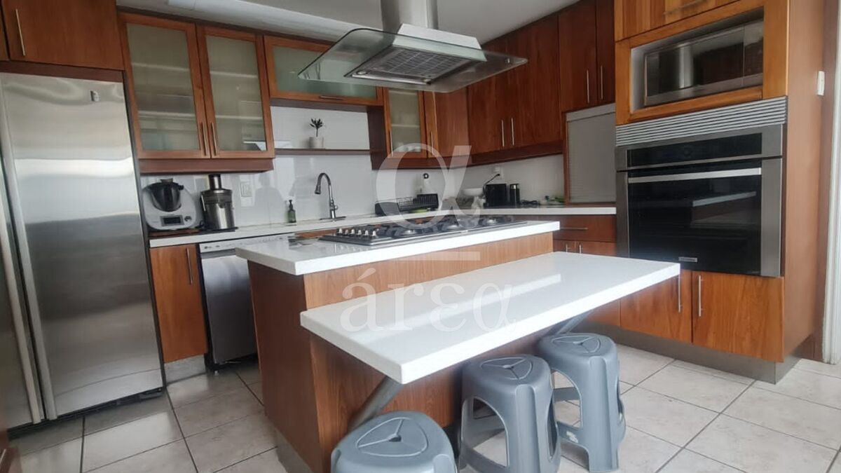 precioso ph en horacio en venta