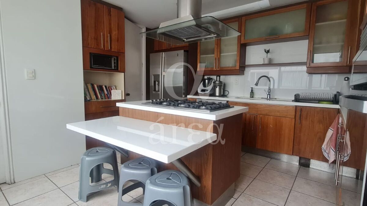 precioso ph en horacio en venta