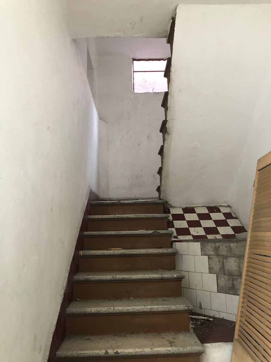 Edificio en el Centro en Venta con Uso de Suelo Habitacional con Comercio