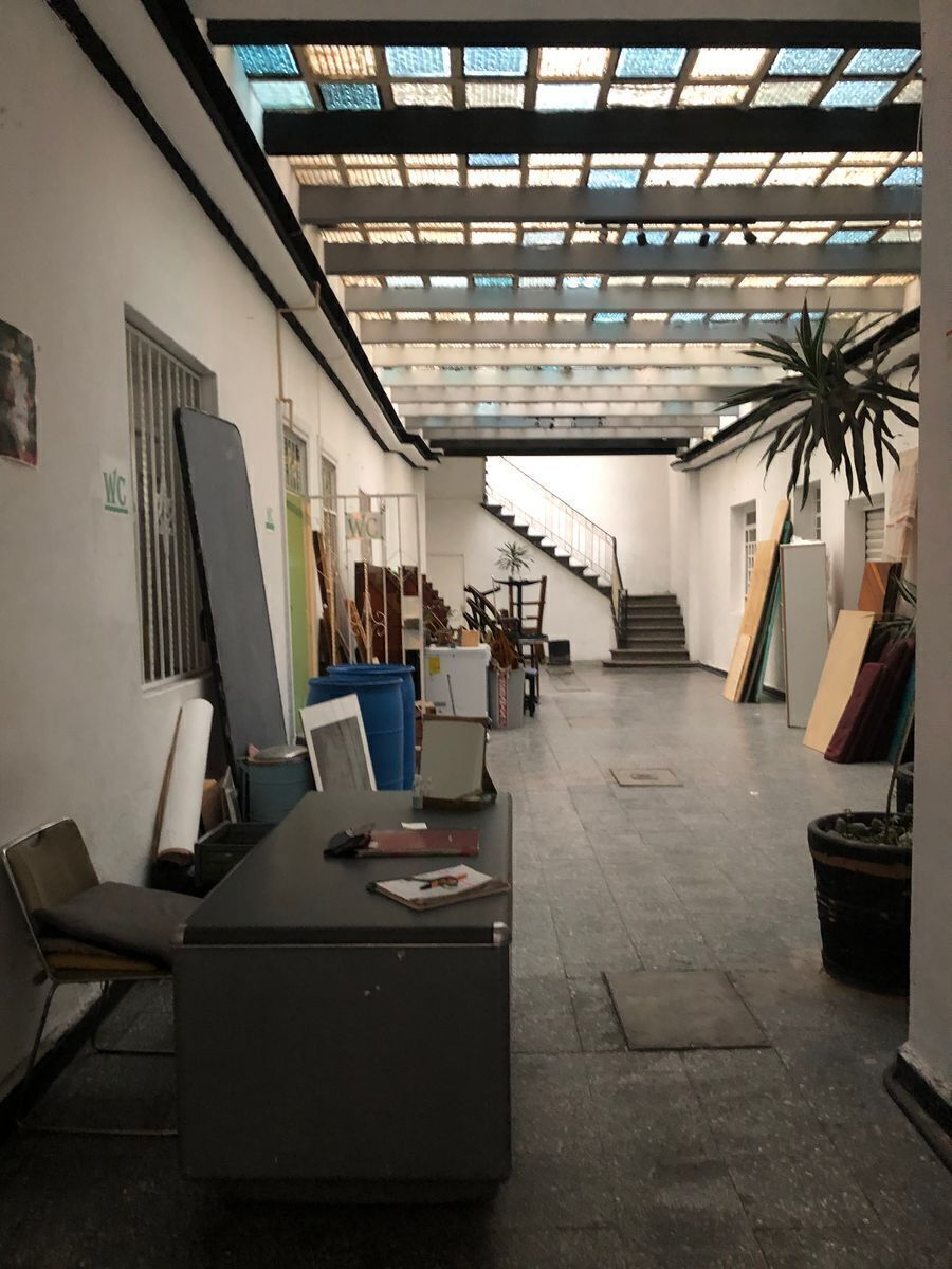 Edificio en el Centro en Venta con Uso de Suelo Habitacional con Comercio