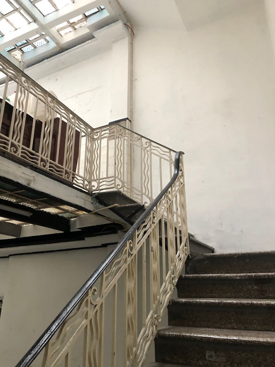 Edificio en el Centro en Venta con Uso de Suelo Habitacional con Comercio