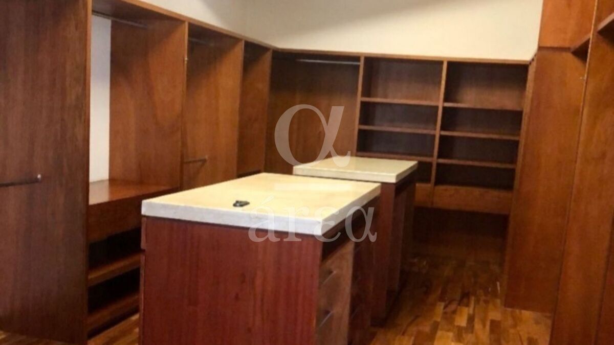 Hermosa Casa en Renta y/o Venta en Lomas Country