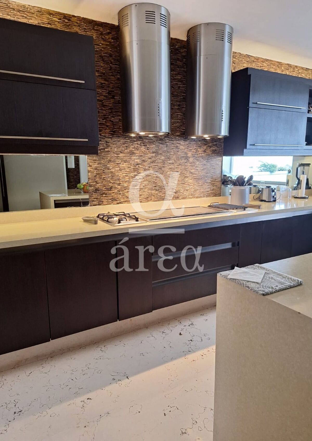 Hermosa Casa en Renta y/o Venta en Lomas Country