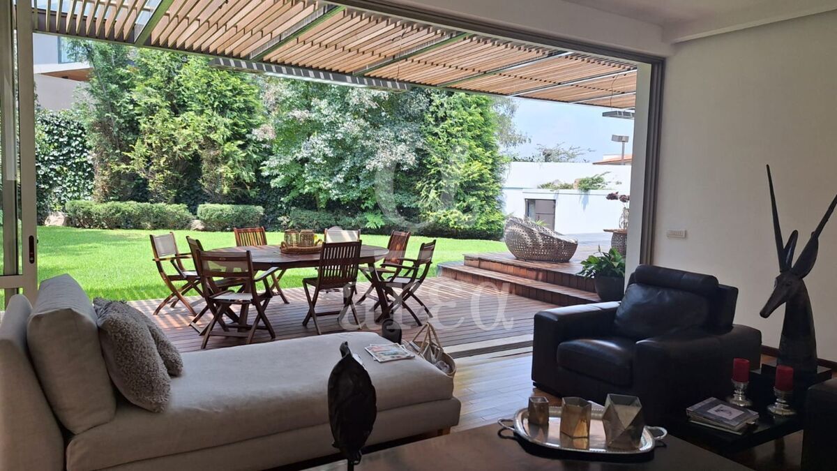 Hermosa Casa en Renta y/o Venta en Lomas Country