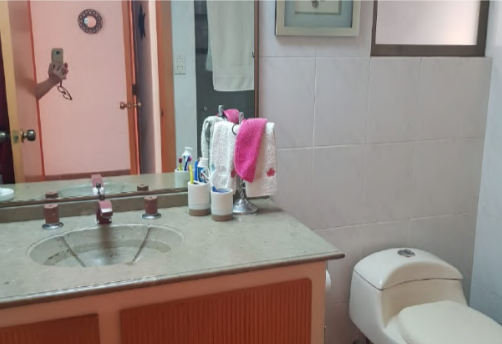 Casa para INVERSIONISTAS de 5 niveles en Venta en Lomas de Tecamachalco