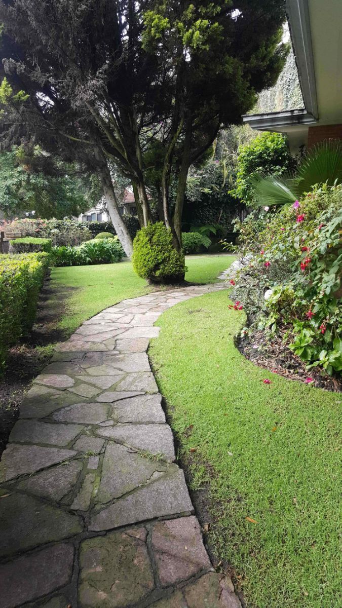 Casa en Esquina en Renta/Venta Bosques de las Lomas
