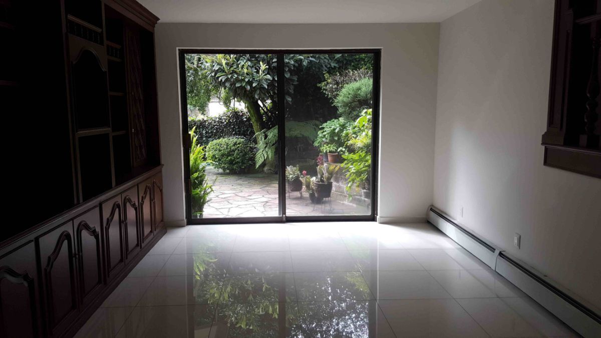 Casa en Esquina en Renta/Venta Bosques de las Lomas