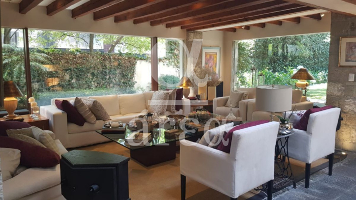 Casa Estilo Mexicano Contemporáneo en Privada en Santa Fé