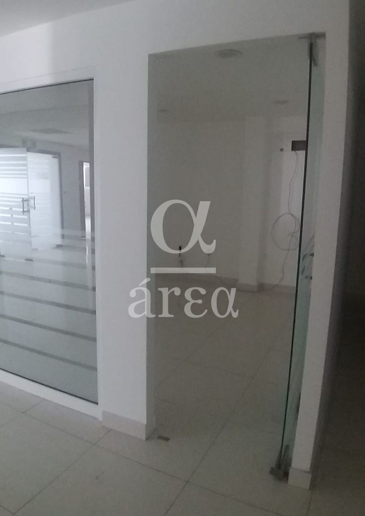 Bodega con Oficinas y Seguridad en Renta en Alce Blanco