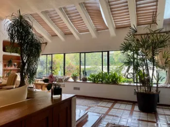VENTA CASA EN PRIVADA - PARA ACTUALIZAR - REFORMA - LOMAS ALTAS