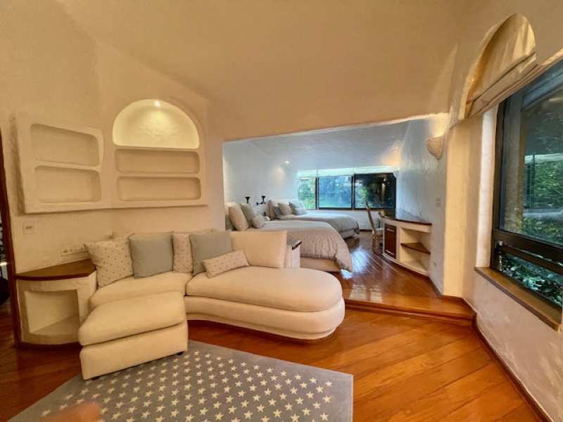 VENTA CASA EN PRIVADA - PARA ACTUALIZAR - REFORMA - LOMAS ALTAS