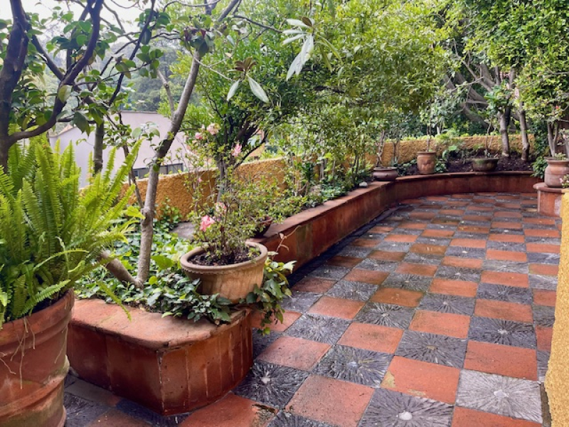 VENTA CASA EN PRIVADA - PARA ACTUALIZAR - REFORMA - LOMAS ALTAS