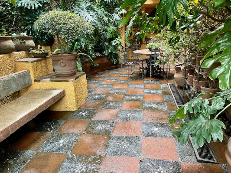 VENTA CASA EN PRIVADA - PARA ACTUALIZAR - REFORMA - LOMAS ALTAS