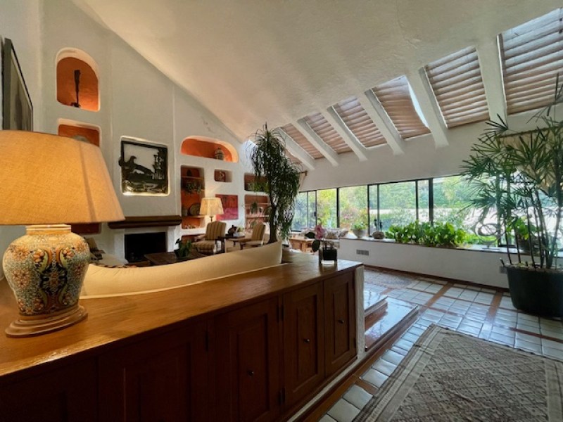 VENTA CASA EN PRIVADA - PARA ACTUALIZAR - REFORMA - LOMAS ALTAS