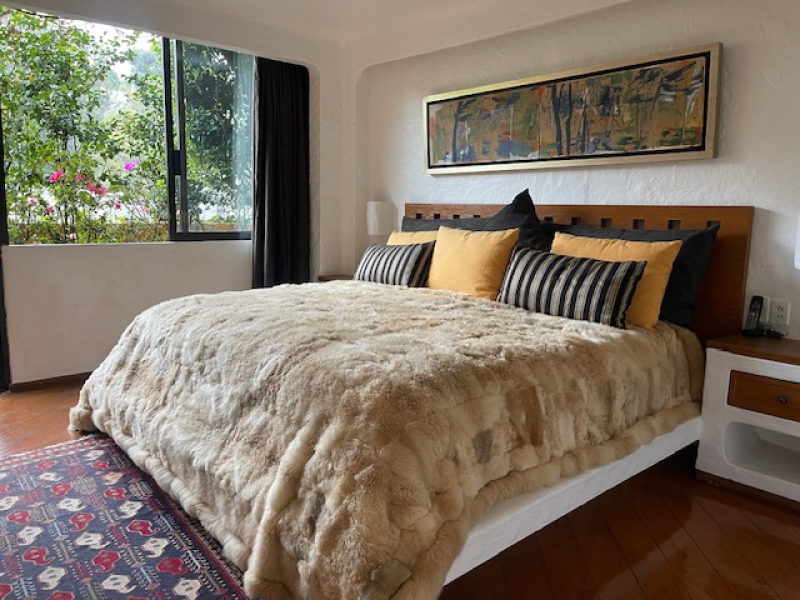 VENTA CASA EN PRIVADA - PARA ACTUALIZAR - REFORMA - LOMAS ALTAS