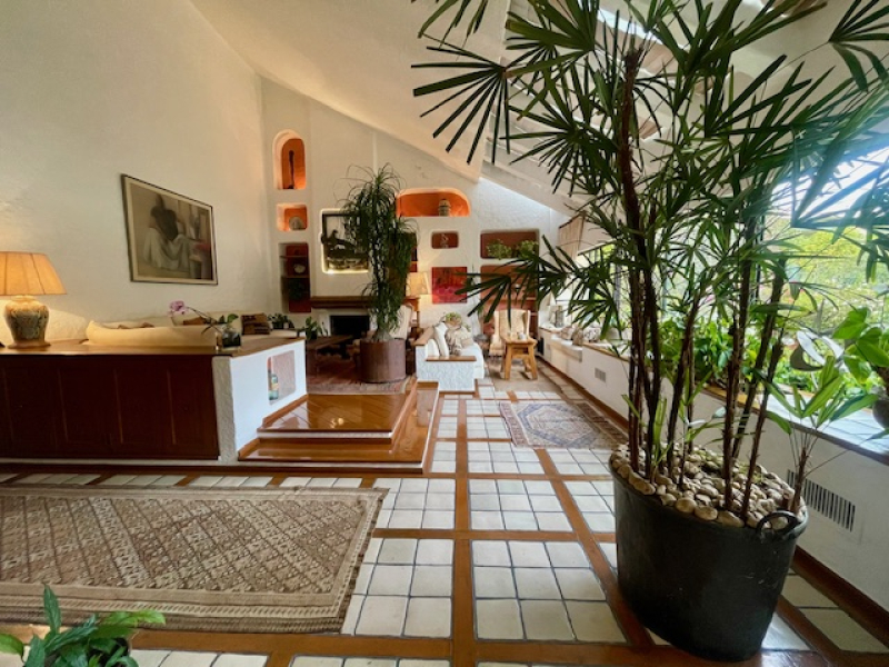 VENTA CASA EN PRIVADA - PARA ACTUALIZAR - REFORMA - LOMAS ALTAS