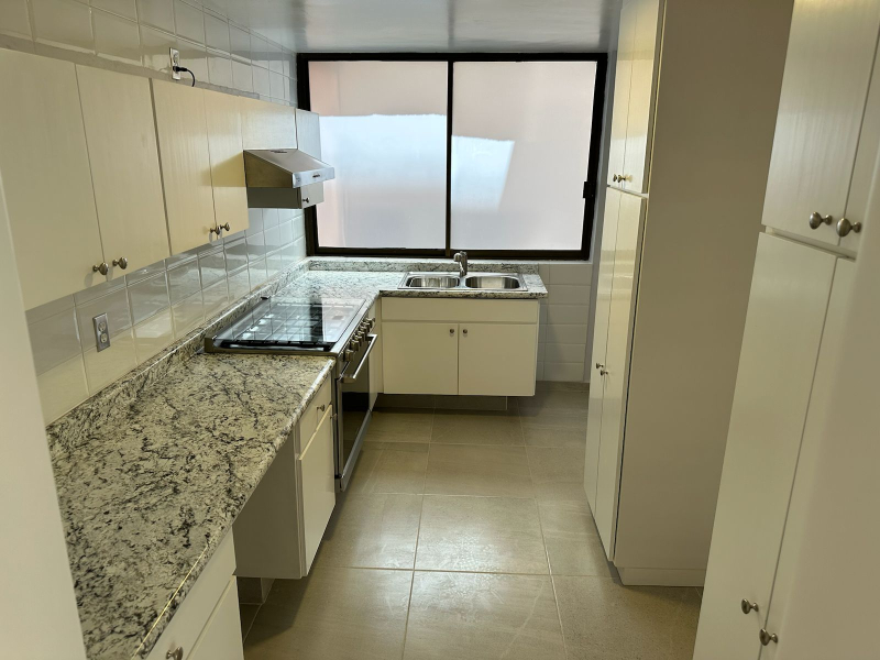 Venta Lindo Departamento En Lomas Del Olivo