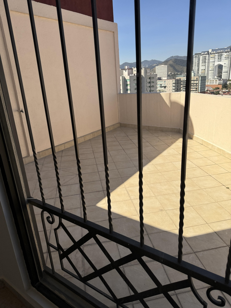 Departamento Pent House En Renta En Hacienda De La Palmas-51307