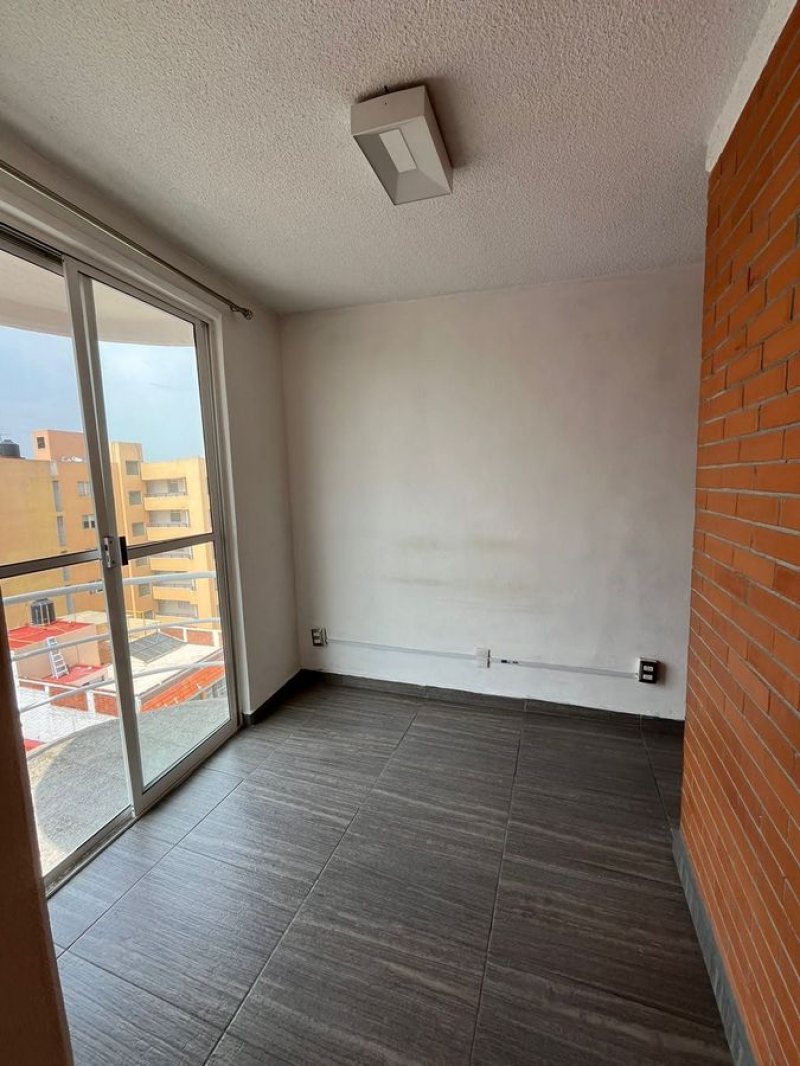 Renta Pequeño Departamento En Colonia Independencia, 2 Recamaras