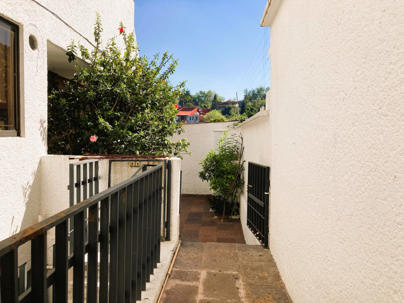 Casa En Venta En Bosque De Las Lomas, Bosque De Alerces