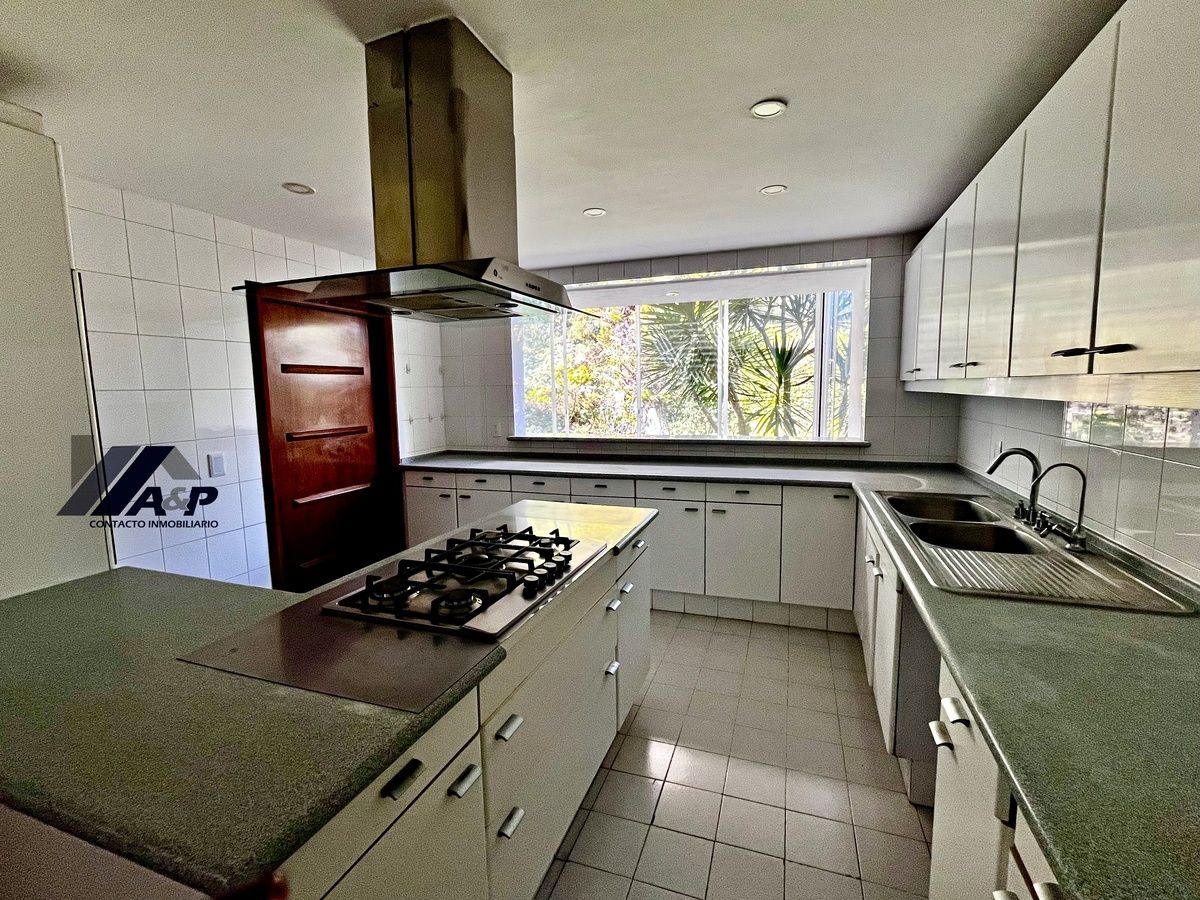Venta Estupenda Casa Lomas De Vista Hermosa