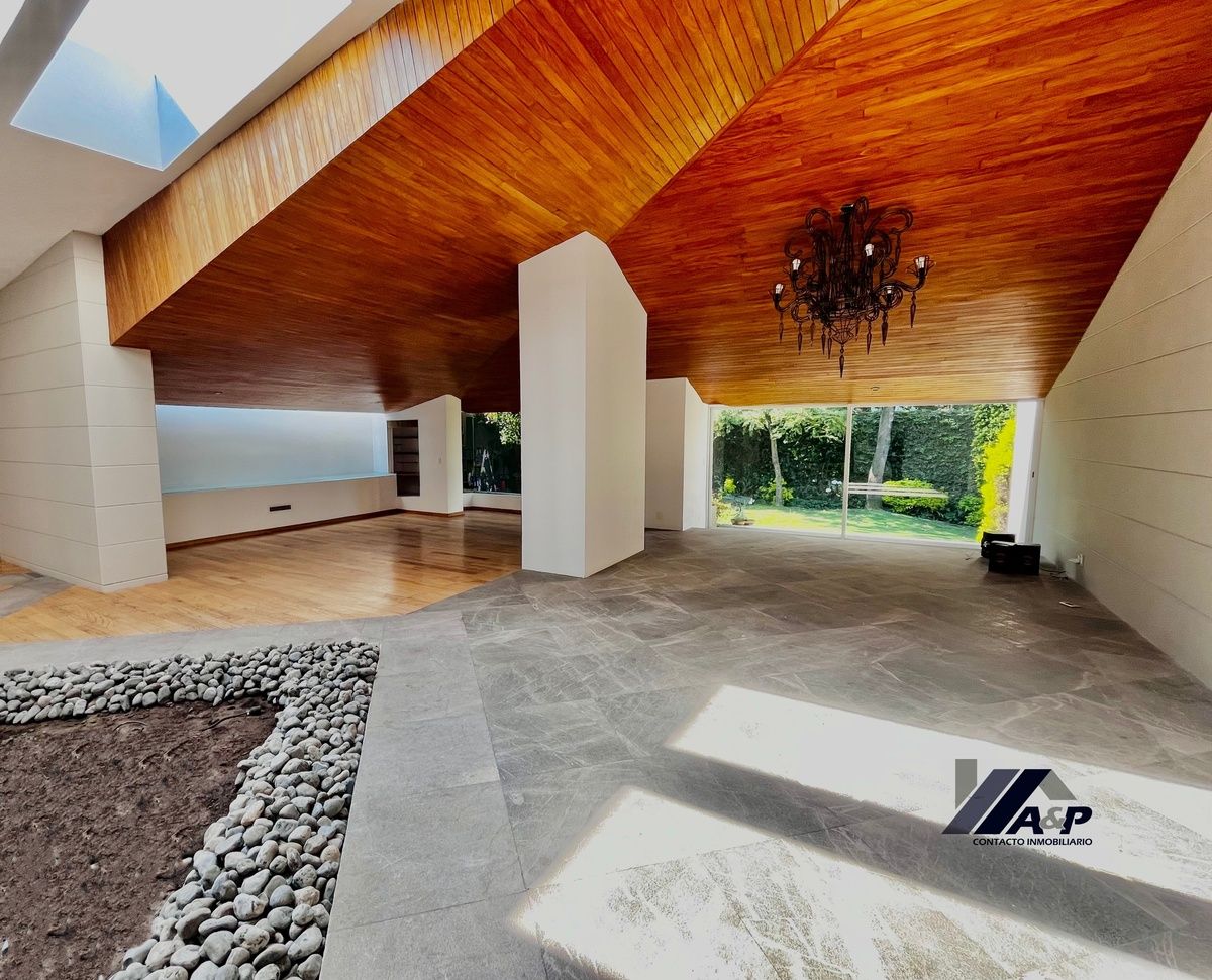 Venta Estupenda Casa Lomas De Vista Hermosa