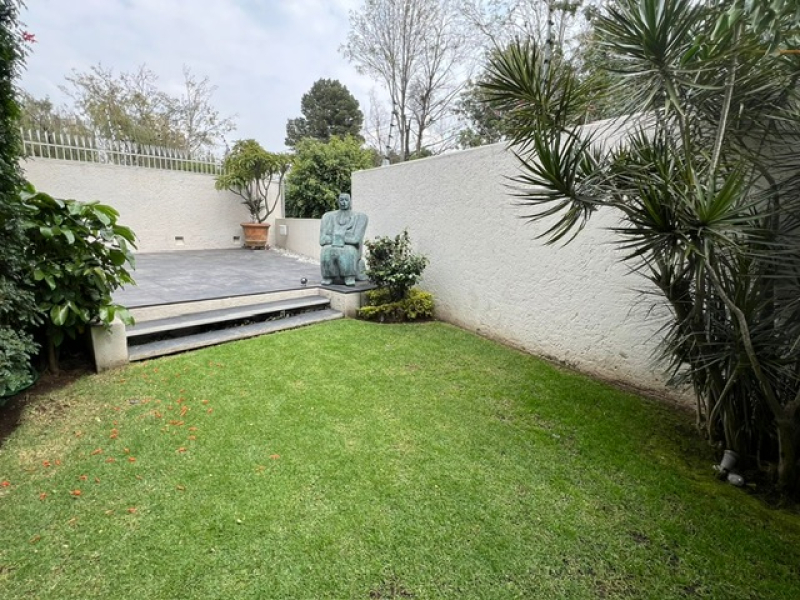 VENTA CASA EN PRIVADA - LOMA LINDA - VISTAHERMOSA