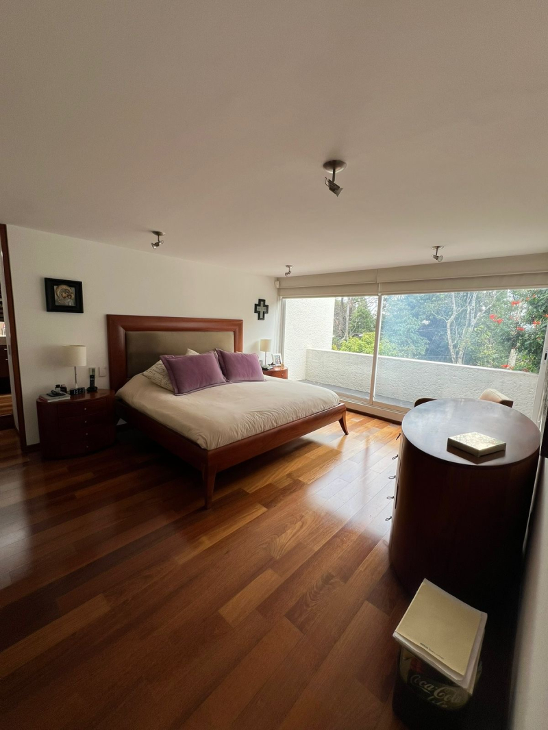 VENTA CASA EN PRIVADA - LOMA LINDA - VISTAHERMOSA