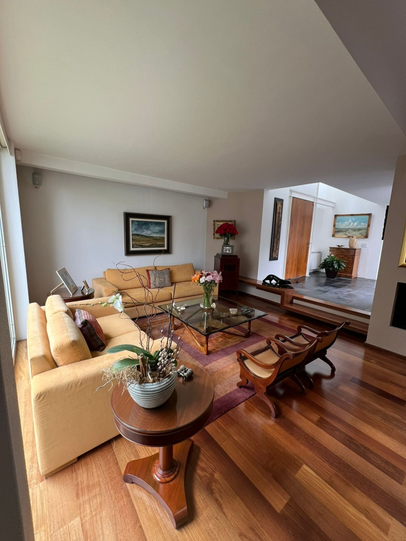 VENTA CASA EN PRIVADA - LOMA LINDA - VISTAHERMOSA