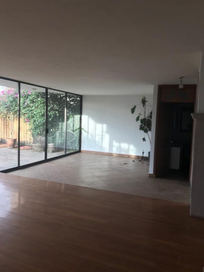 casa en venta en lomas de bezares