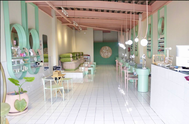Local Comercial En Renta �?? Plaza Volcanes, Segundo Nivel