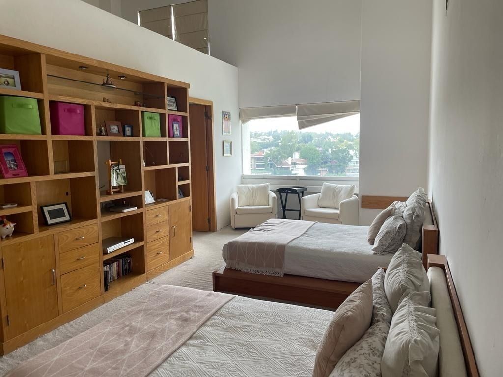 VENTA CASA EN PRIVADA LOMAS DE CHAPULTEPEC