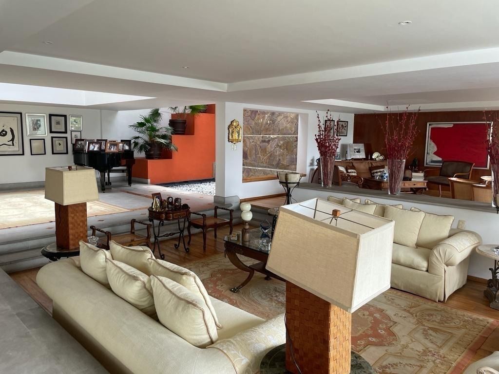 VENTA CASA EN PRIVADA LOMAS DE CHAPULTEPEC