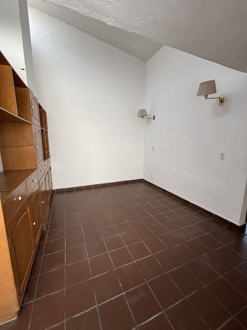 CASA En Venta En Lomas De Bezares