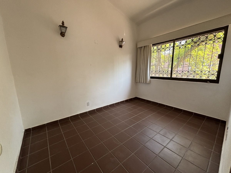 CASA En Venta En Lomas De Bezares