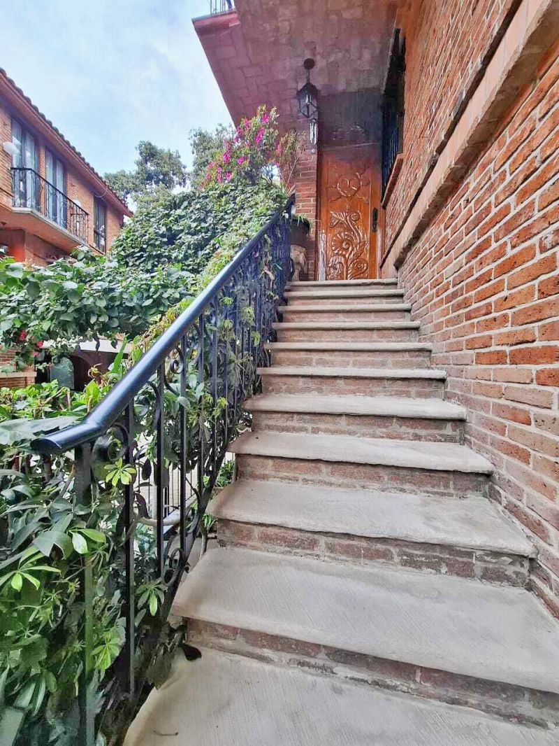 Renta Casa AMUEBLADA Con TERRAZA En Altavista, Álvaro Obregón