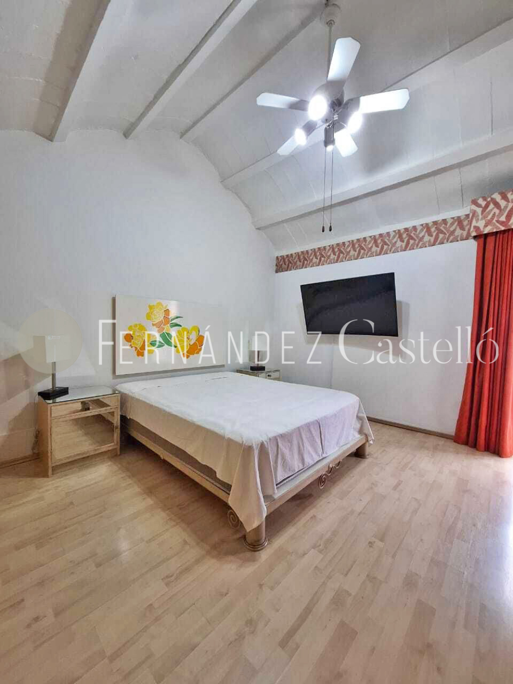 Renta Casa Altavista Álvaro Obregón SEMI AMUEBLADA Con TERRAZA  