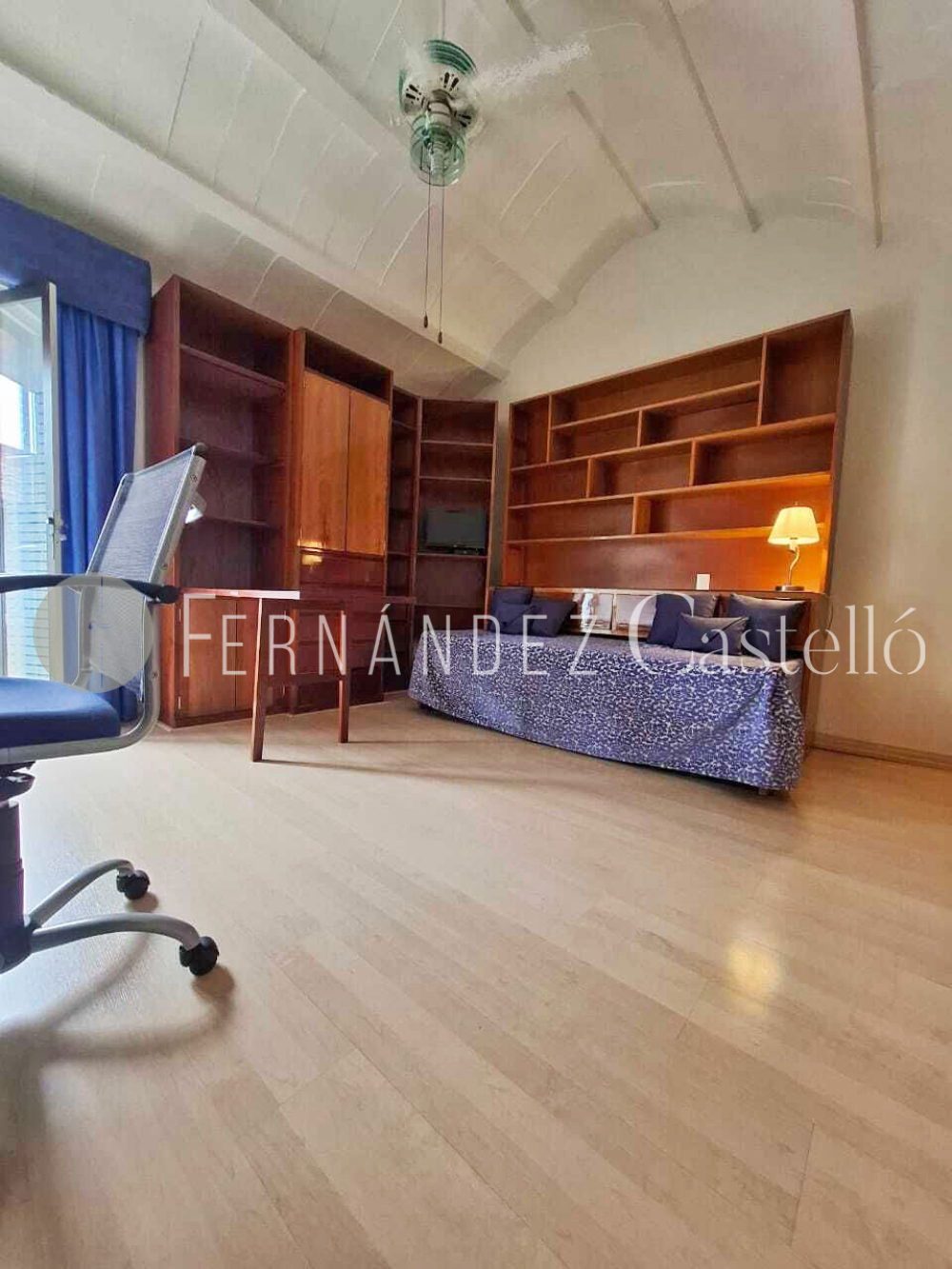 Renta Casa Altavista Álvaro Obregón SEMI AMUEBLADA Con TERRAZA  