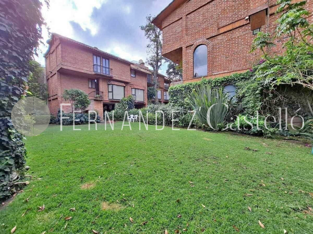 Renta Casa Altavista Álvaro Obregón SEMI AMUEBLADA Con TERRAZA  