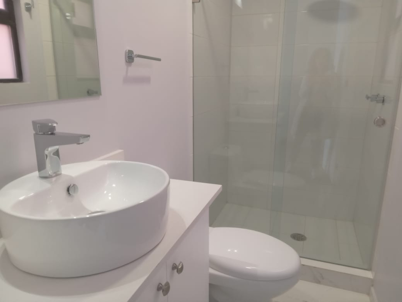 Departamento En Venta  En Privada Con 3 Balcones  En Lomas De Las Palmas
